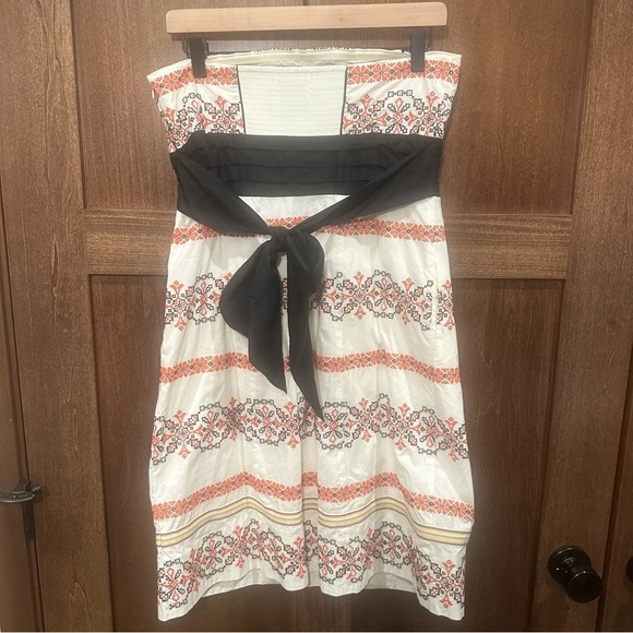 Anthropologie Floreat Strapless White Dress with Black and Gold Accents - Picture 3 of 8